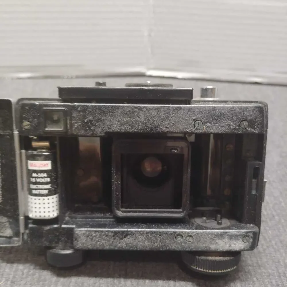 Sears EASI-LOAD FC 600 Camera 126 Film Vintage 1970s Retro Photo